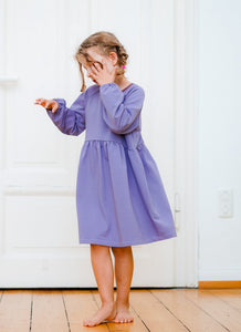 children's dress with an elastic sleeves